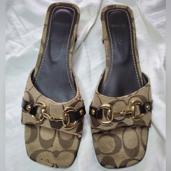 Coach Sandals - Picture 3 of 7
